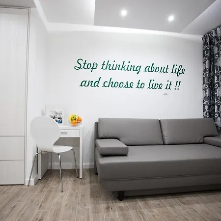 4 You In Apartment Split