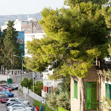 아파트먼트 4 유 인 아파트