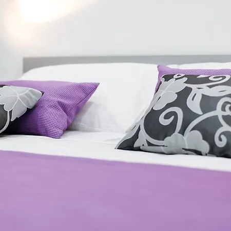 아파트먼트 4 유 인 * 스플리트