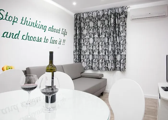 Apartment 4 You In *