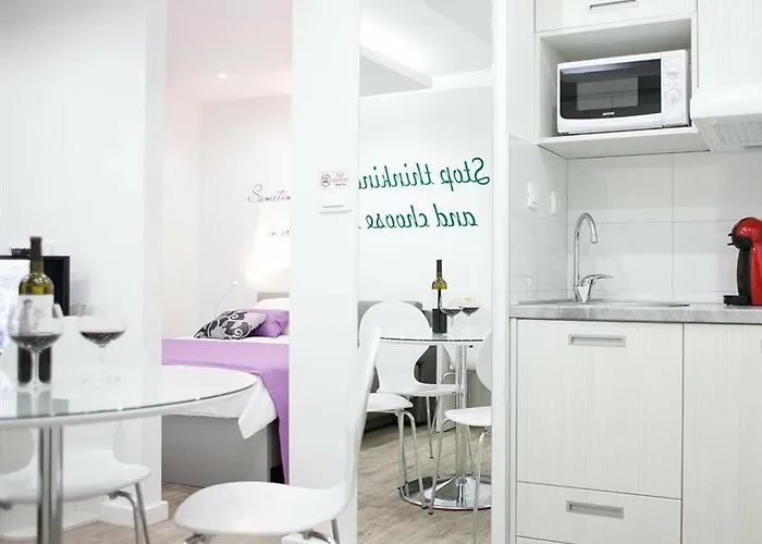 Apartment 4 You In *